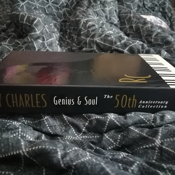 Ray Charles 50th Anniverary CD boxset and book - Picture 2 of 5